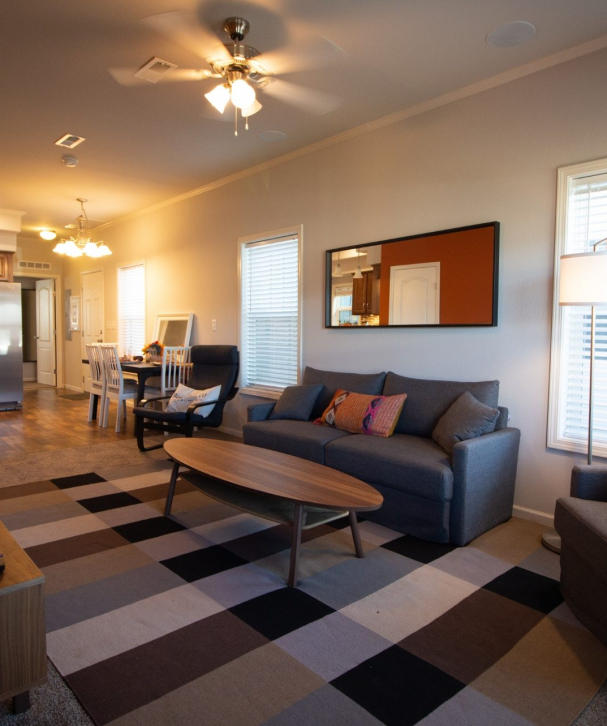 tyler-schaefer-bODOLilbwJs-unsplash-1